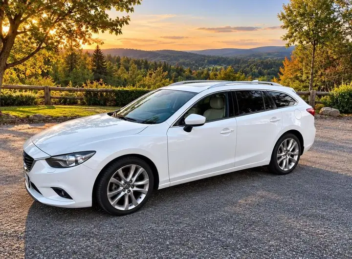 Mazda 6