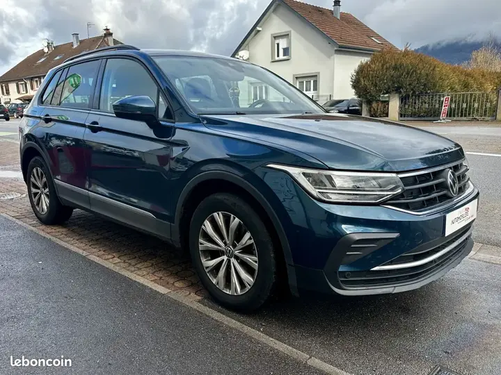 Volkswagen Tiguan 2023 photo 3