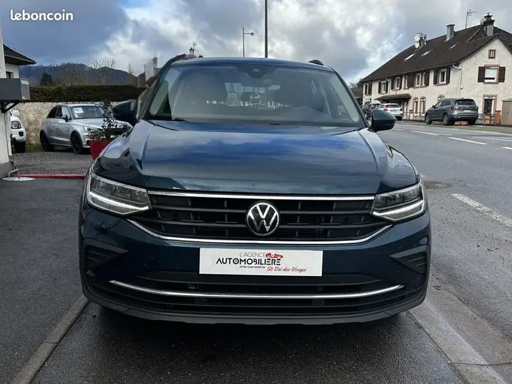 Volkswagen Tiguan 2023 photo 2