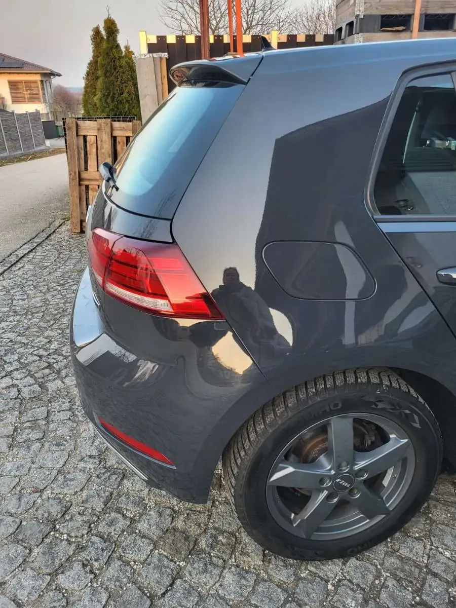 Volkswagen Golf 2018 photo 2
