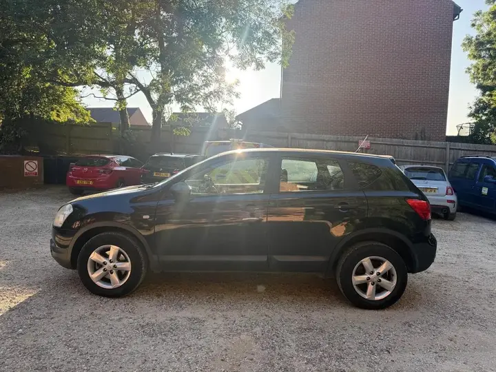 Nissan Qashqai 2007 photo 4