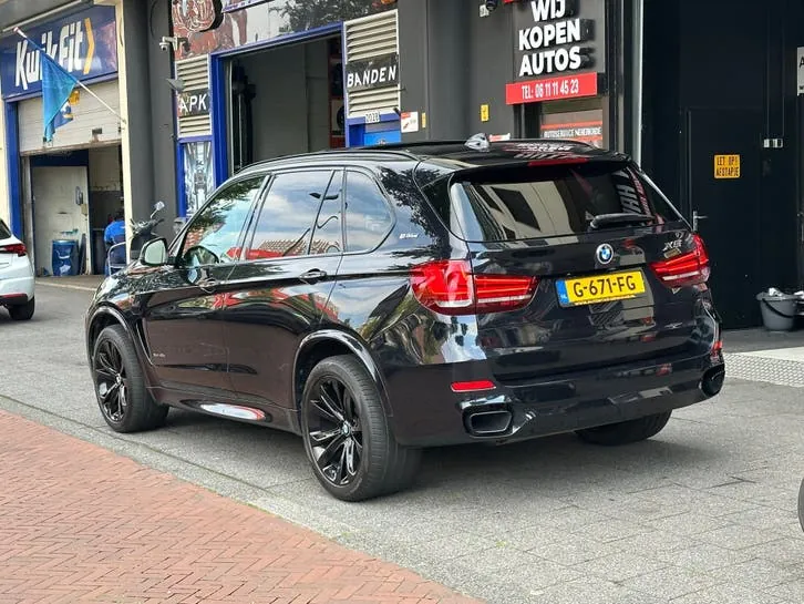BMW X5 2016 photo 2