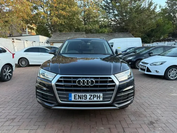 Audi Q5 2019 photo 3