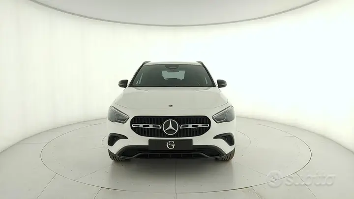 Mercedes-Benz Gla 2026 photo 2