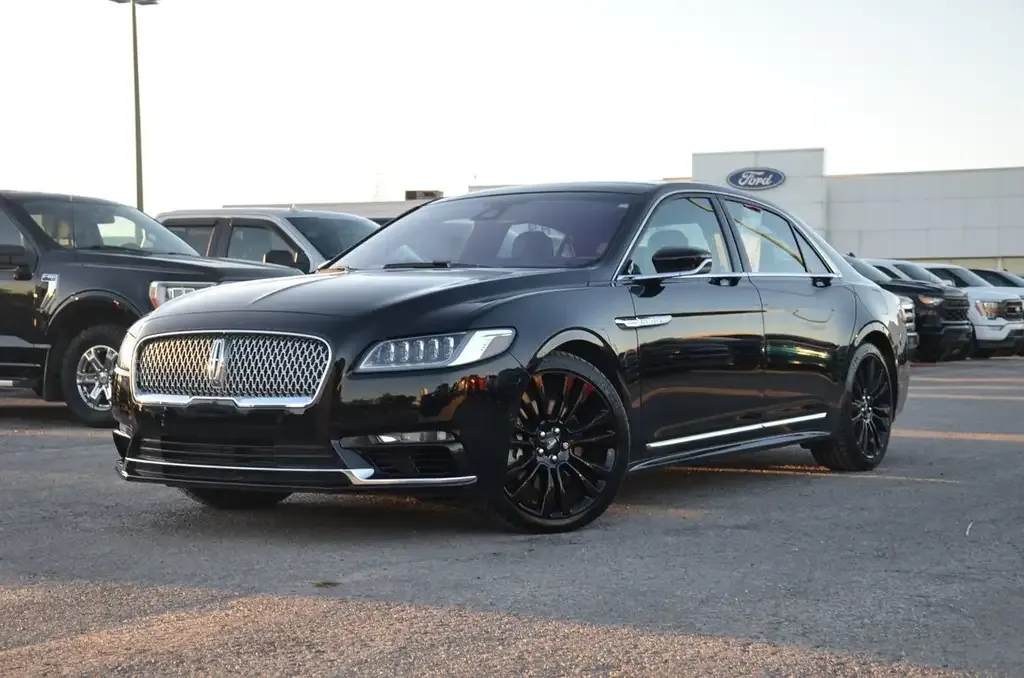Lincoln Continental 2019 photo 2