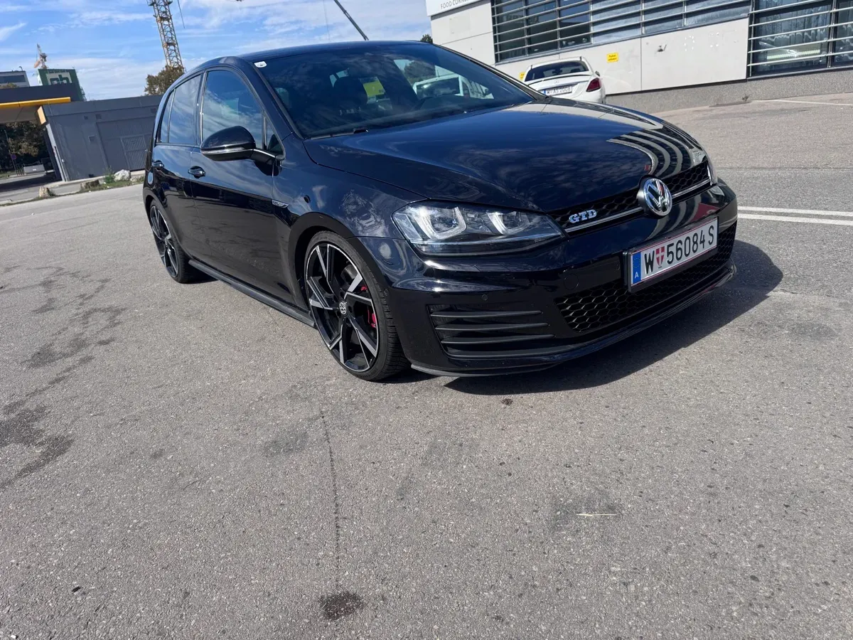 Volkswagen Golf 2016 photo 2