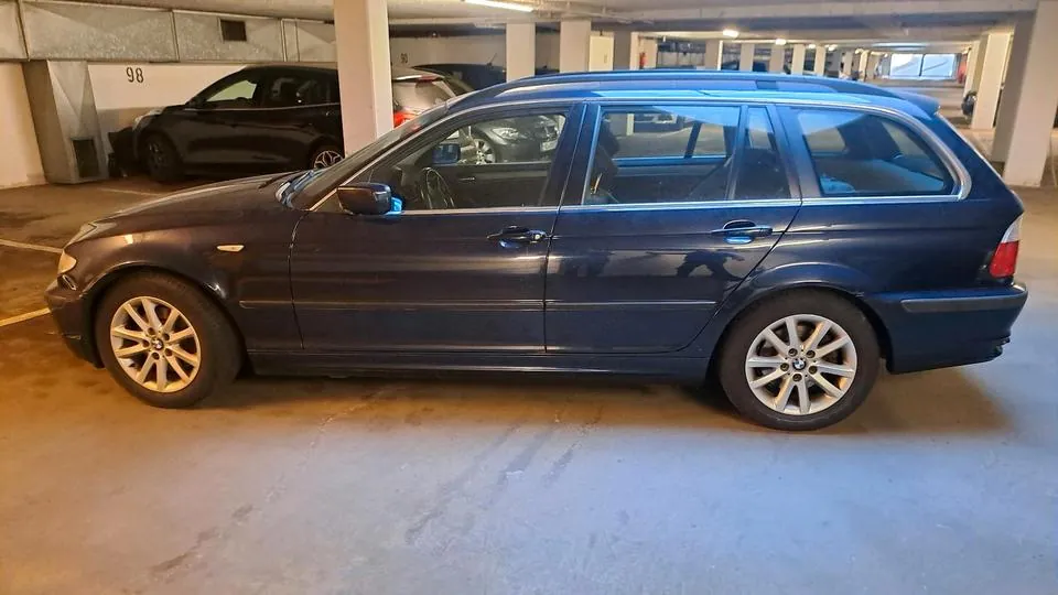 BMW E46 320I