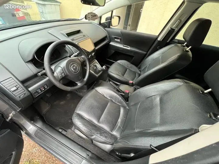 Mazda 5 2010 photo 3