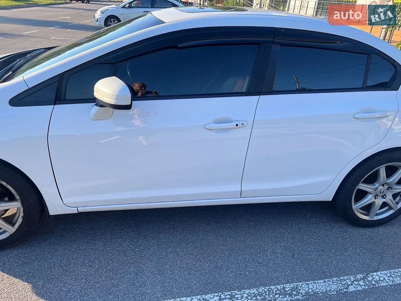Honda Civic 2015 photo 2