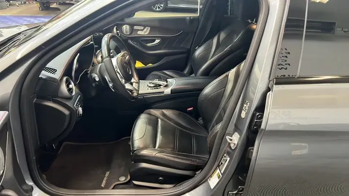 Mercedes-Benz C-Class 2019 photo 5