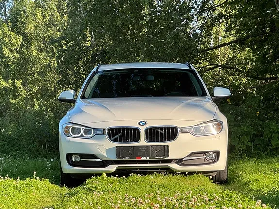 BMW 318D 2015 photo 4