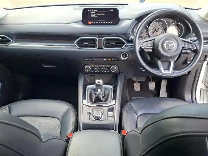 Mazda Cx-5 2018 photo 3