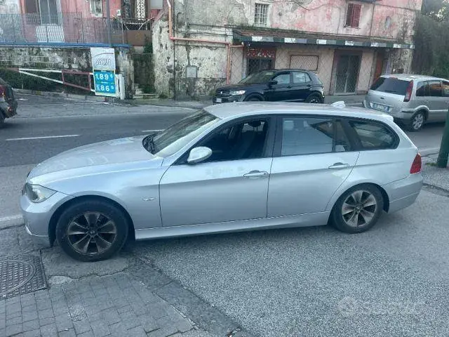 BMW 320D 2007 photo 2