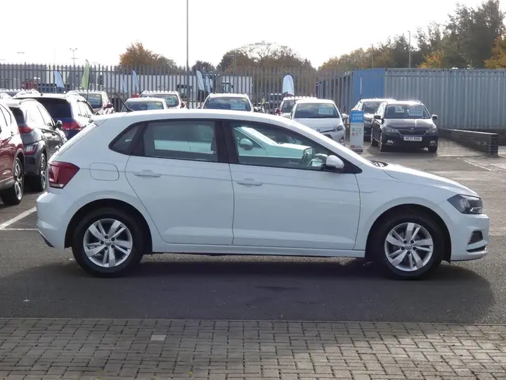 Volkswagen Polo 2019 photo 5