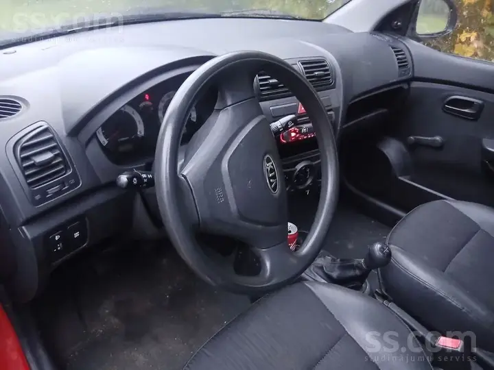 Kia Picanto 2007 photo 3