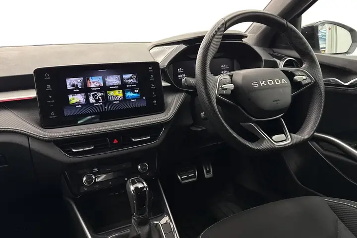 Skoda Fabia 2025 photo 2