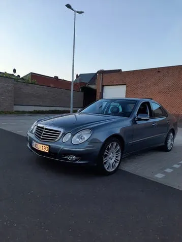 Mercedes-Benz E280