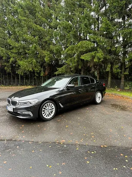 BMW 530E