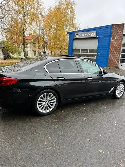 BMW 530E 2018 photo 3
