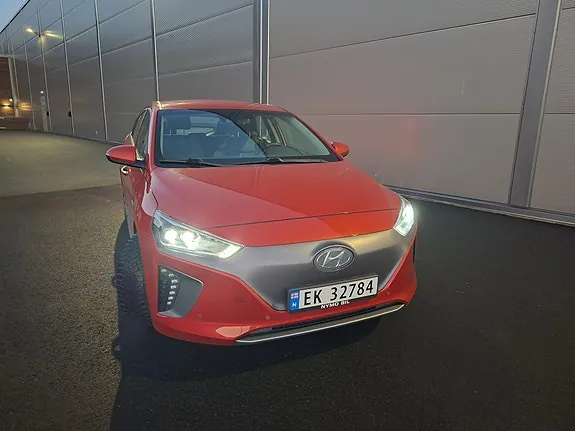 Hyundai Ioniq 2017 photo 2