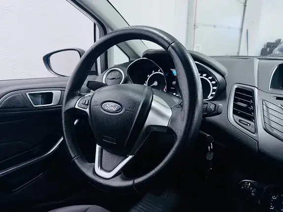 Ford Fiesta 2016 photo 4