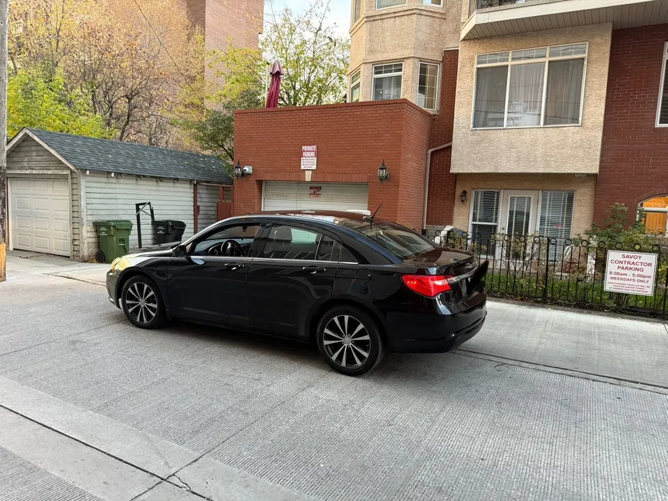 Chrysler 200 2014 photo 5