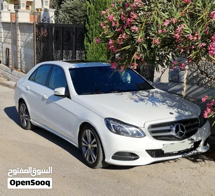 Mercedes-Benz E-Class 2014 photo 4