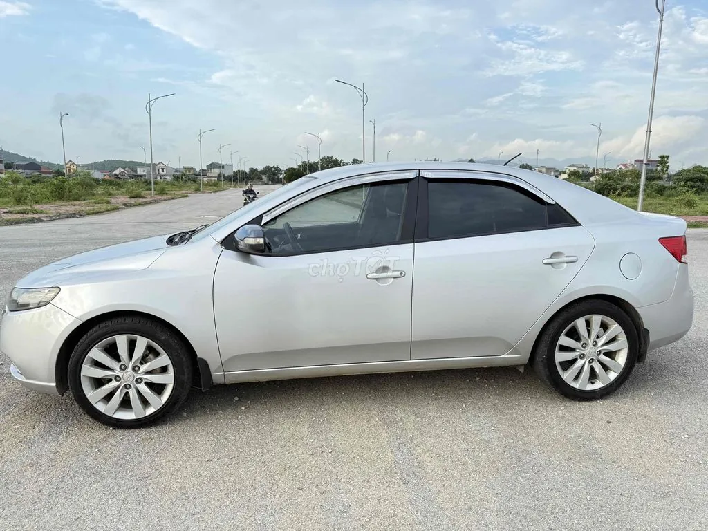Kia Cerato 2009 photo 3