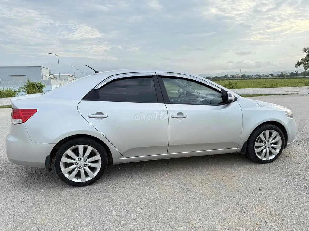 Kia Cerato 2009 photo 5