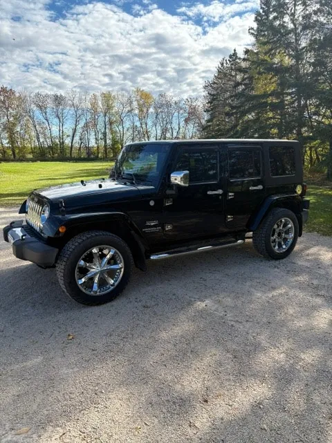 Jeep Wrangler Unlimited 2010 photo 5