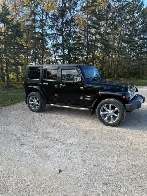 Jeep Wrangler Unlimited 2010 photo 4