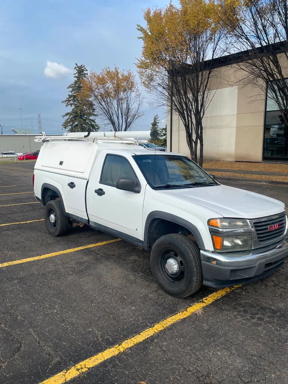 GMC Canyon 2008 photo 2