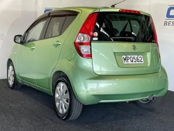 Suzuki Swift 2009 photo 5