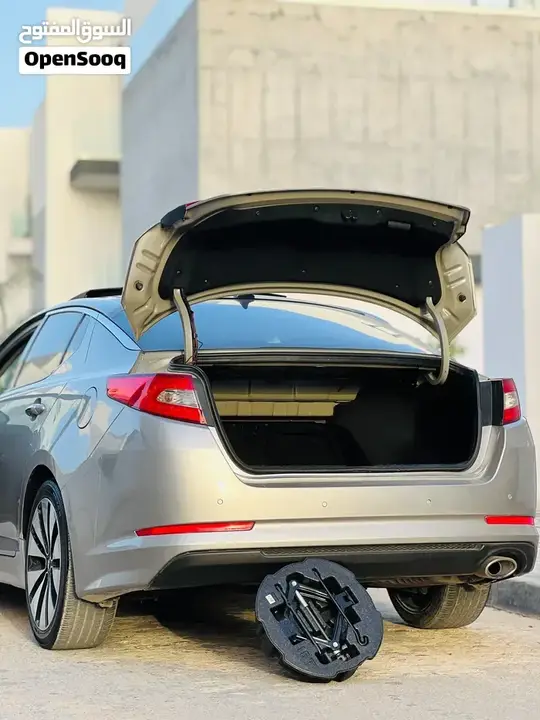 Kia K5 2011 photo 4