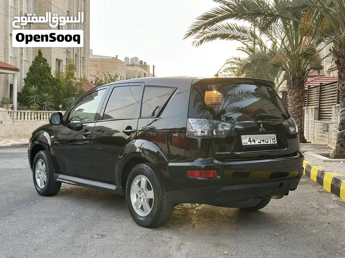 Mitsubishi Outlander 2010 photo 4