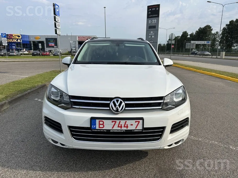 Volkswagen Toureg 2014 photo 2