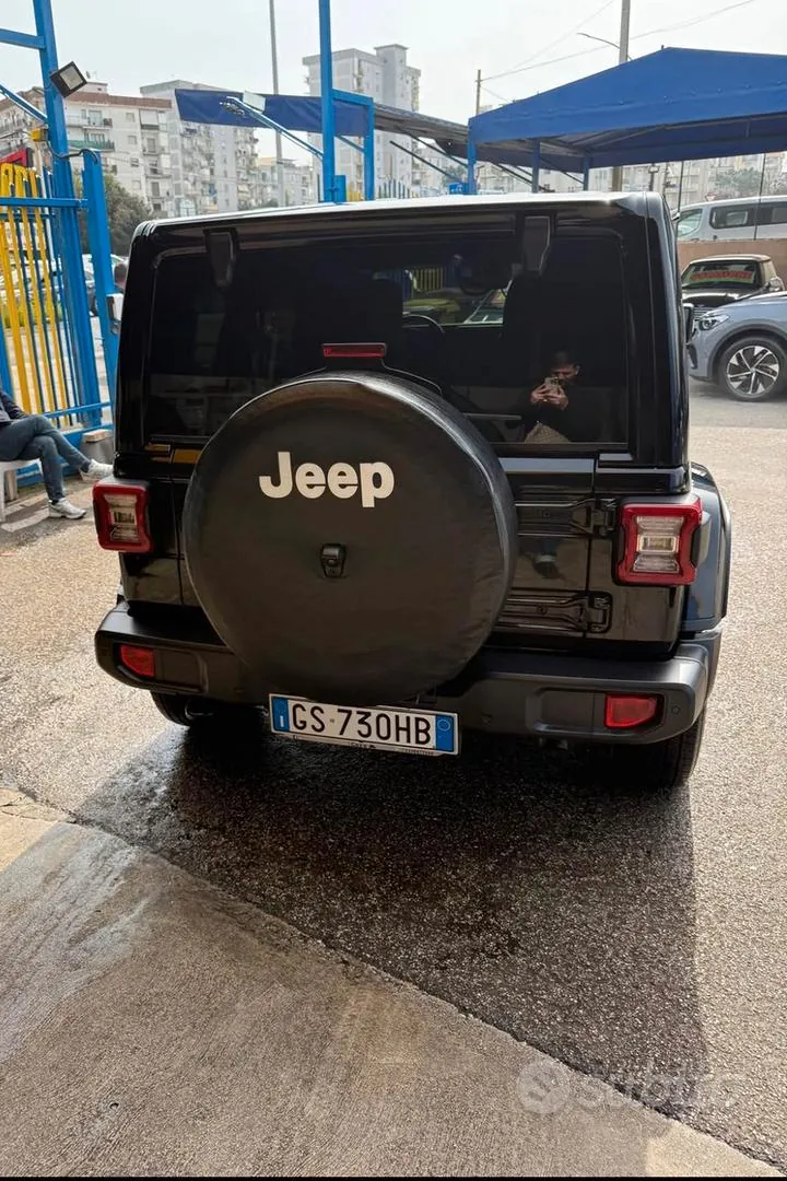 Jeep Wrangler 2024 photo 2