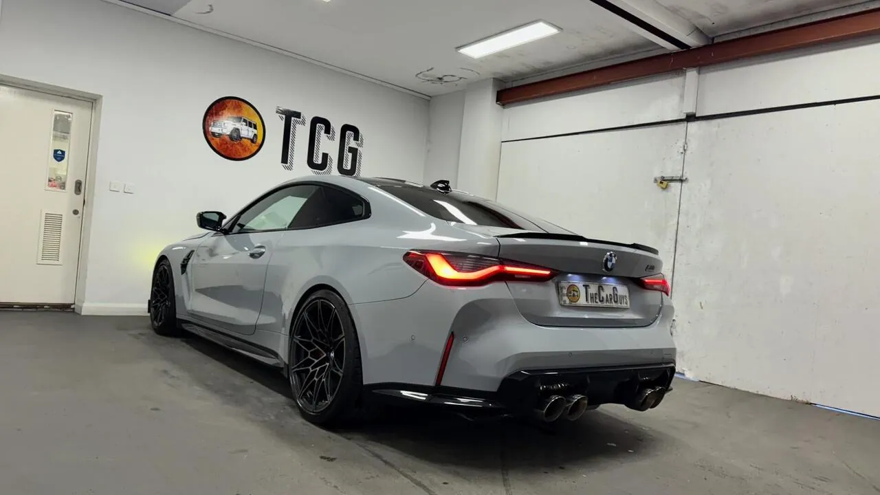 BMW M4 2021 photo 3