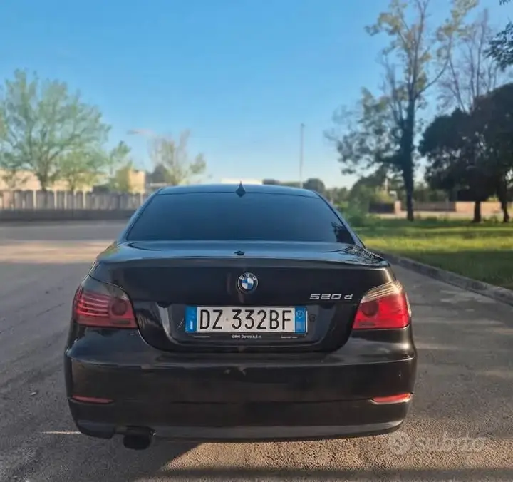 BMW 5 Series 2009 photo 4