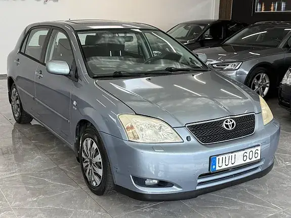 Toyota Corolla 2004 photo 2