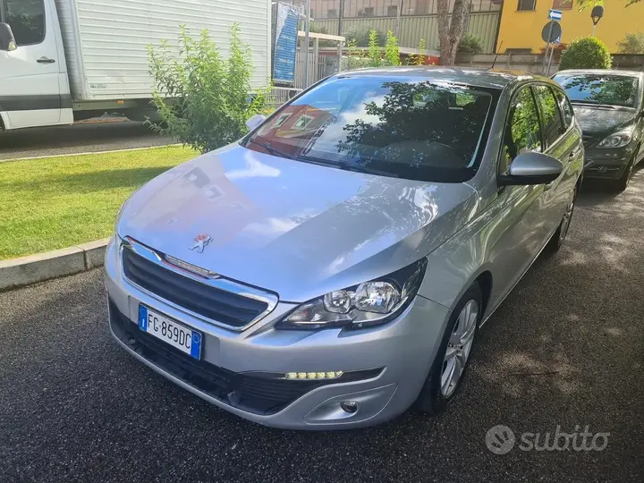 Peugeot 308 2017 photo 4