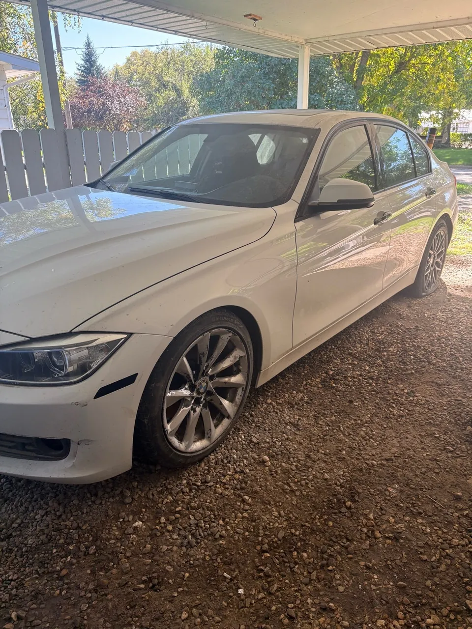 BMW 3 Series 2013 photo 2