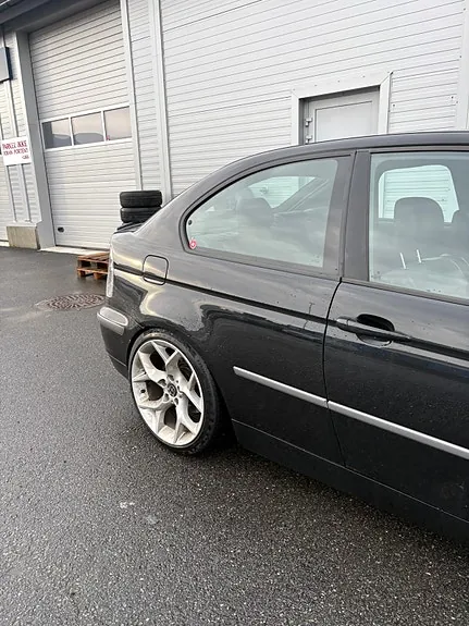 BMW 325Ti 2002 photo 4