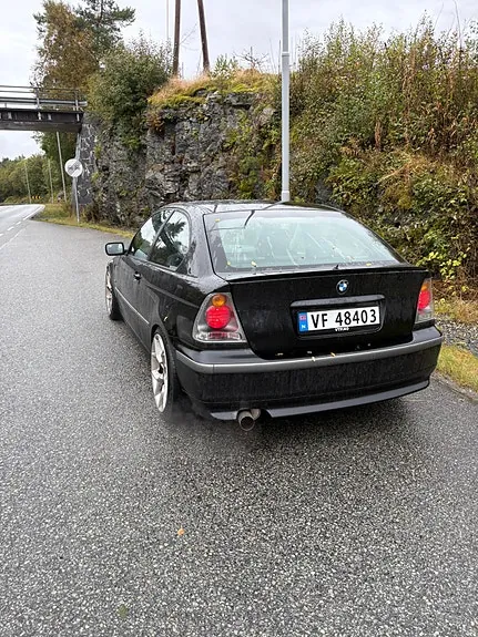 BMW 325Ti 2002 photo 3