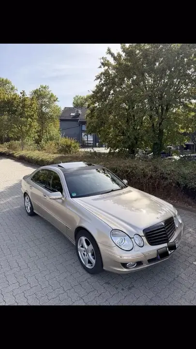 Mercedes-Benz E 280