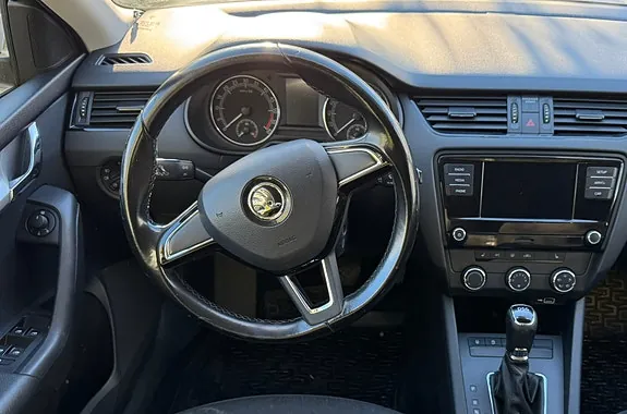 Skoda Octavia 2019 photo 4