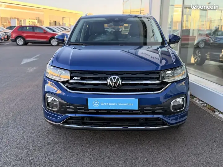 Volkswagen T-Cross 2023 photo 2