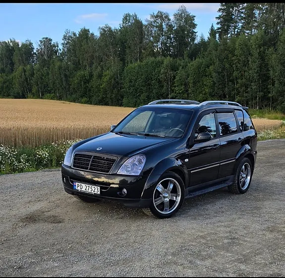 KG Mobility Rexton 2008 photo 2
