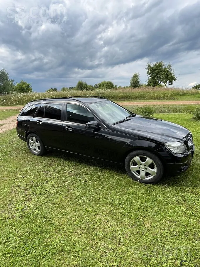 Mercedes-Benz C200 2008 photo 2