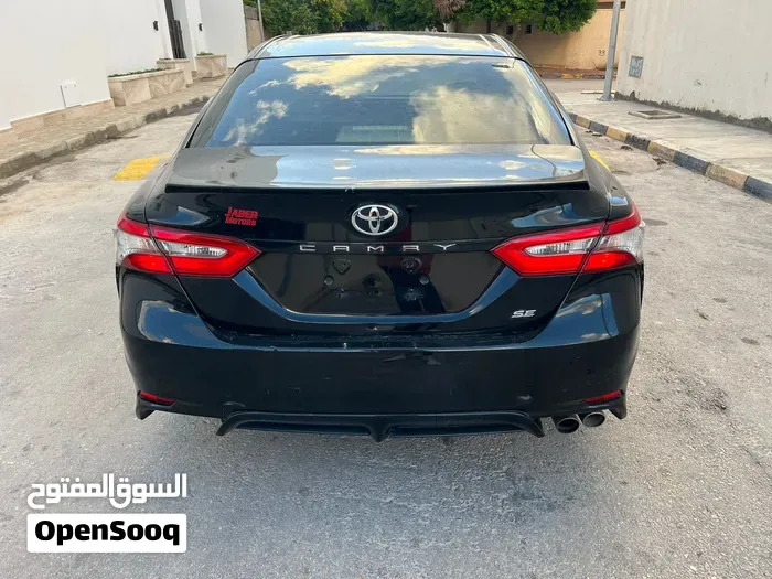 Toyota Camry 2020 photo 3